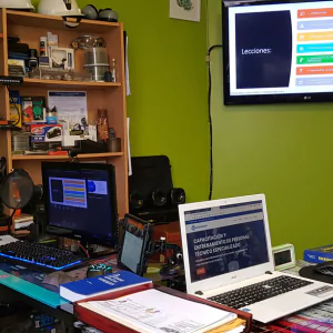 Freelancers Can Benefit From Coworking space