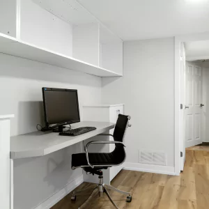 low price hot desks in Chennai