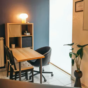 low price shared workplace space for rent in Chennai