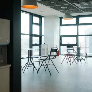 low price shared workplace space for rent in Chennai